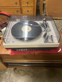 Kenwood Turntable
