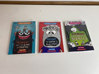 Monday – Wednesday Paper cover books