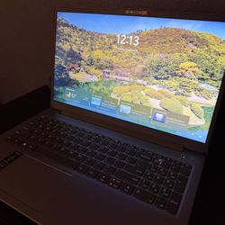 Lenovo IdeaPad Slim Laptop