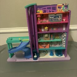 Polly Pocket Pollyville Mega Mall