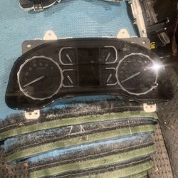 Instrument Cluster Tundra 