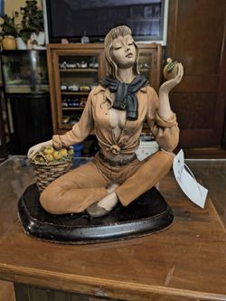 Beautiful figurine for the office or your living room 