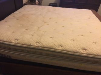 King Select Comfort i10 Sleep Number Mattress