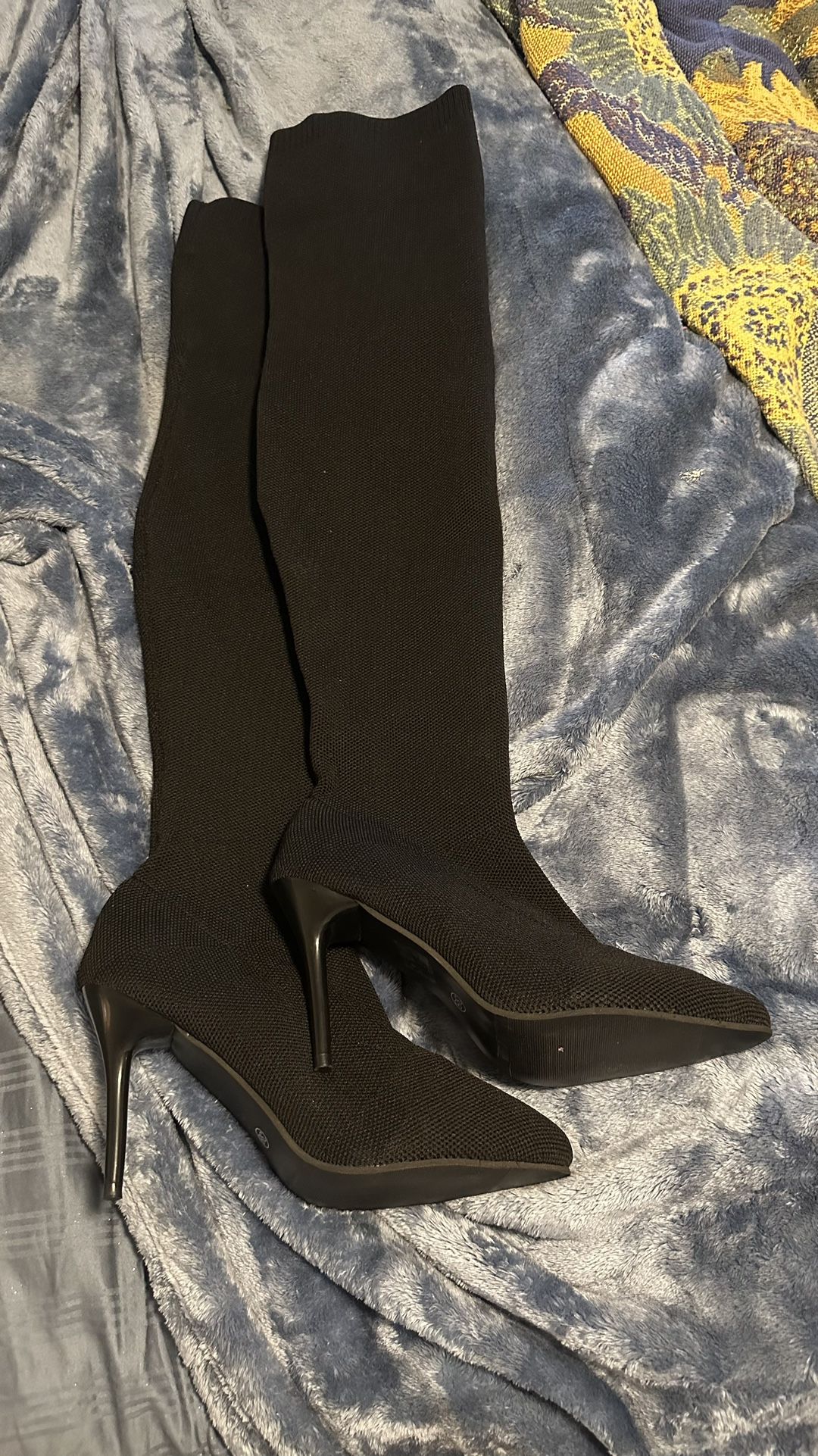 Women’s knitted over the knee, high heel boots