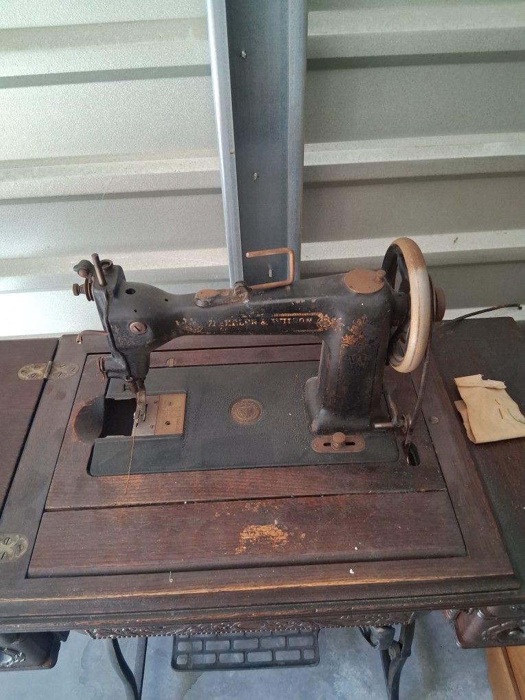 Wheeler And Wilson Antique Sewing Machine