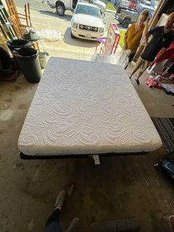 King Size Mattress And Adjustable Bed & Frame- Located in Riverside (PRICE DROP)