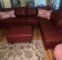 Beautiful Burgundy Sofa In Great Condition