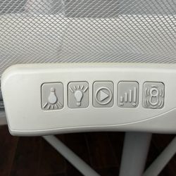 Halo baby swivel bassinet
