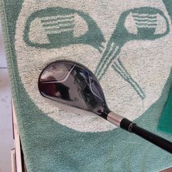 TaylorMade Burner Rescue 3 Hybrid, Utility Club Golf Club.
Regular flex. Great condition