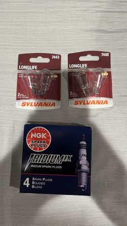 2011 Honda Accord NGK Spark Plugs/ Head Light And Reverse Light