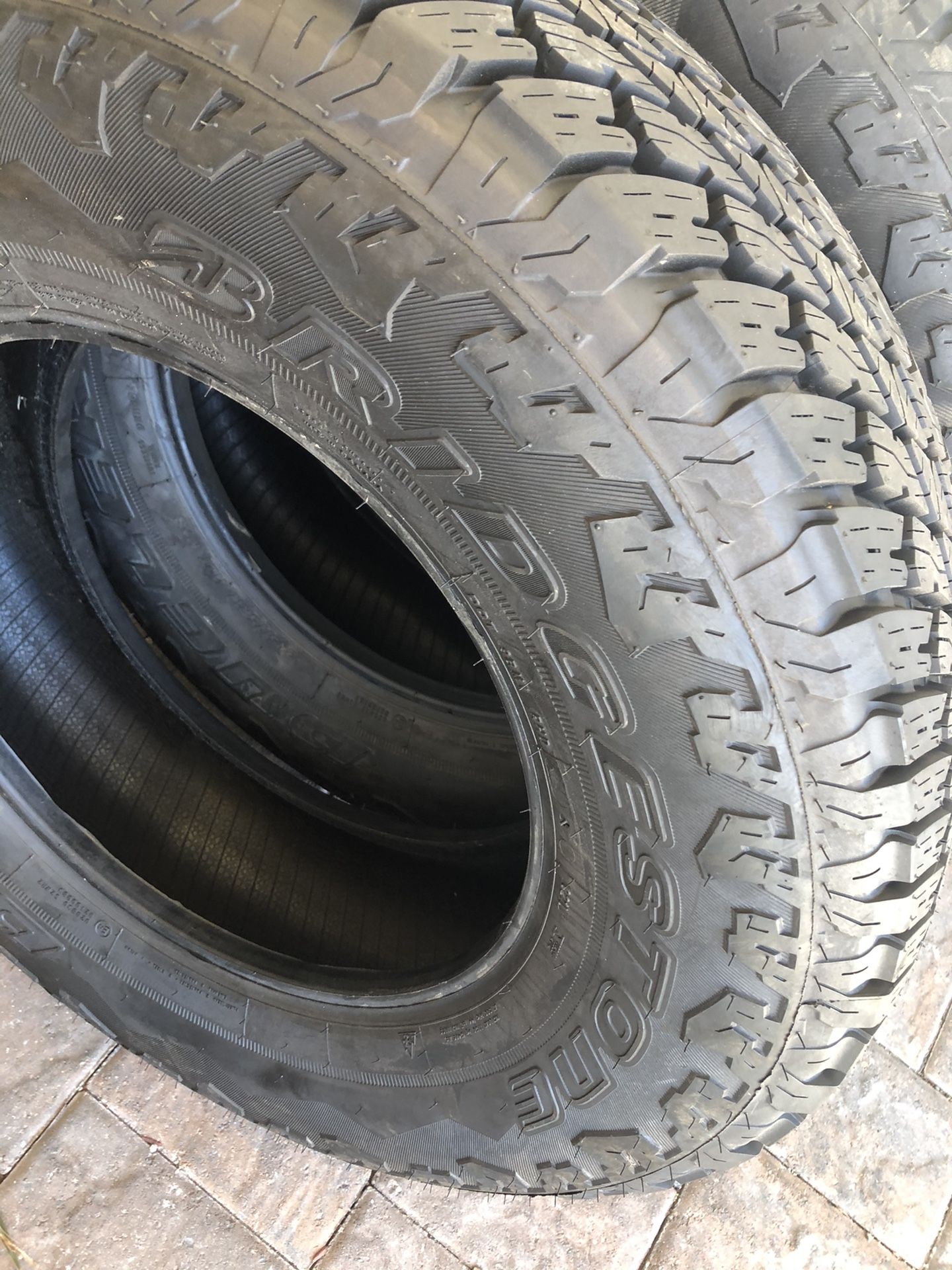 (2) Bridgestone Dueler 245/75/17 year 2021
