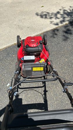 Toro self-propelled lawnmower