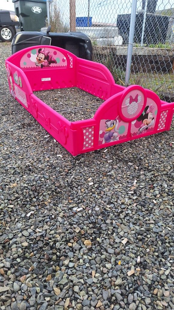 Minnie Mouse Bed