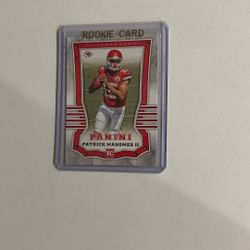 2017 Panini - Rookies #104 Patrick Mahomes II (RC)