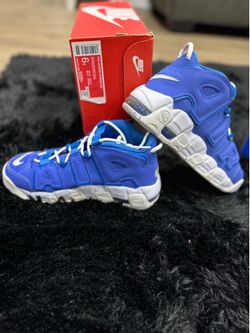 Unisex Sneakers 💙👟