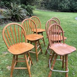 Swivel Bar Stools, 6 in Natural Wood