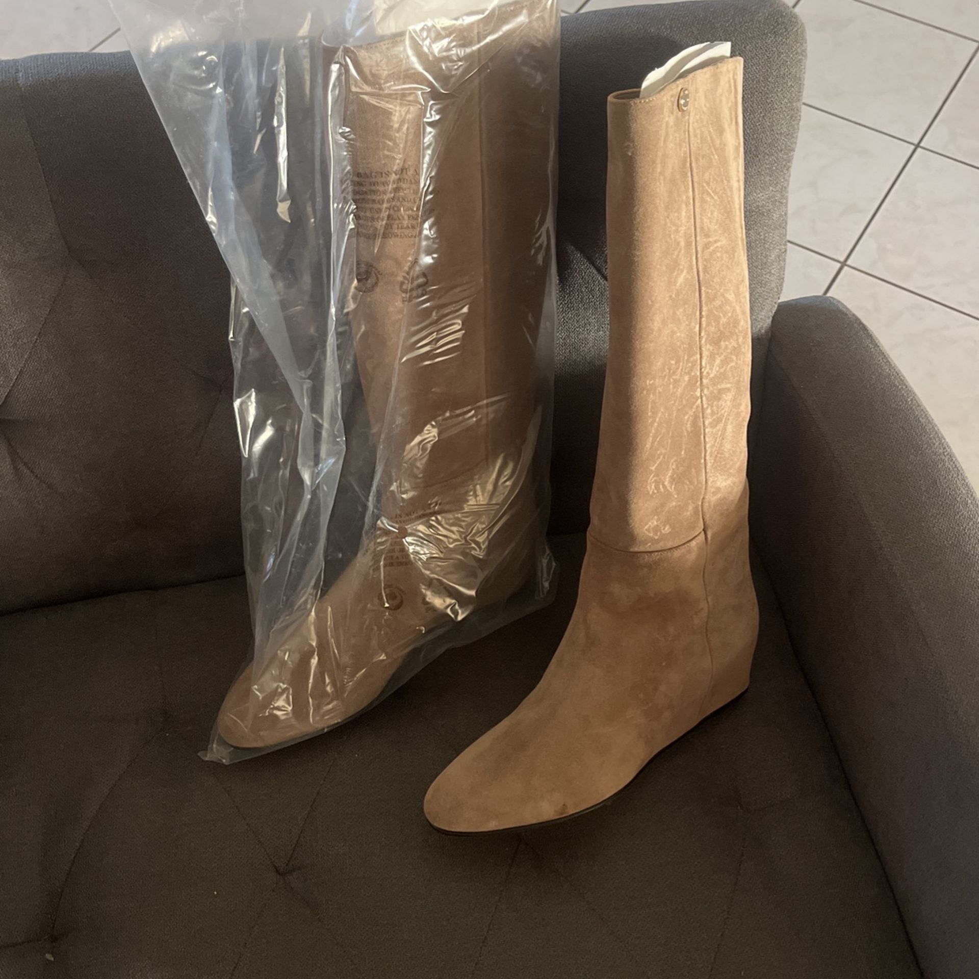 Brand new Jimmy Choo