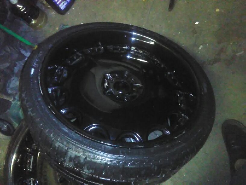 22" GFG Azul 3 piece staggered wheels