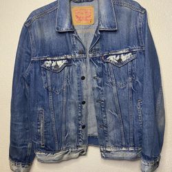 Levi’s Danica Denim Trucker Jacket Distressed Bleached 72(contact info removed) Men's medium