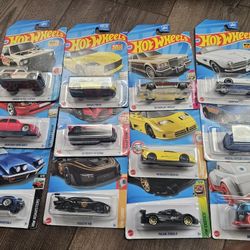 Hot Wheels Pack 4