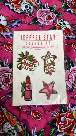 Jeffree star pin set