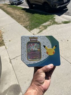 Pokémon TCG 30th Celebration Tin — Sylveon ex (Sealed)