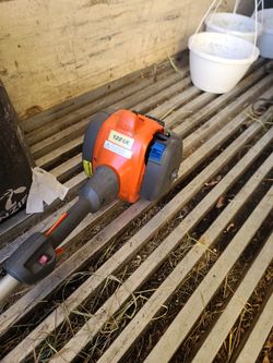 Husqvarna 122LK Weed Eater