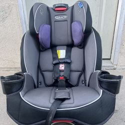 GRACO BOOSTER CAR SEAT CONVERTIBLE 