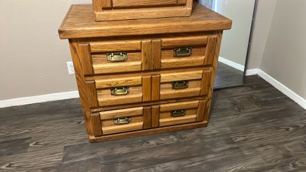 Dresser/Nightstand