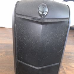 Aurora R4 Case with Aio cooler and PSU (FOR PARTS/REBUILD)