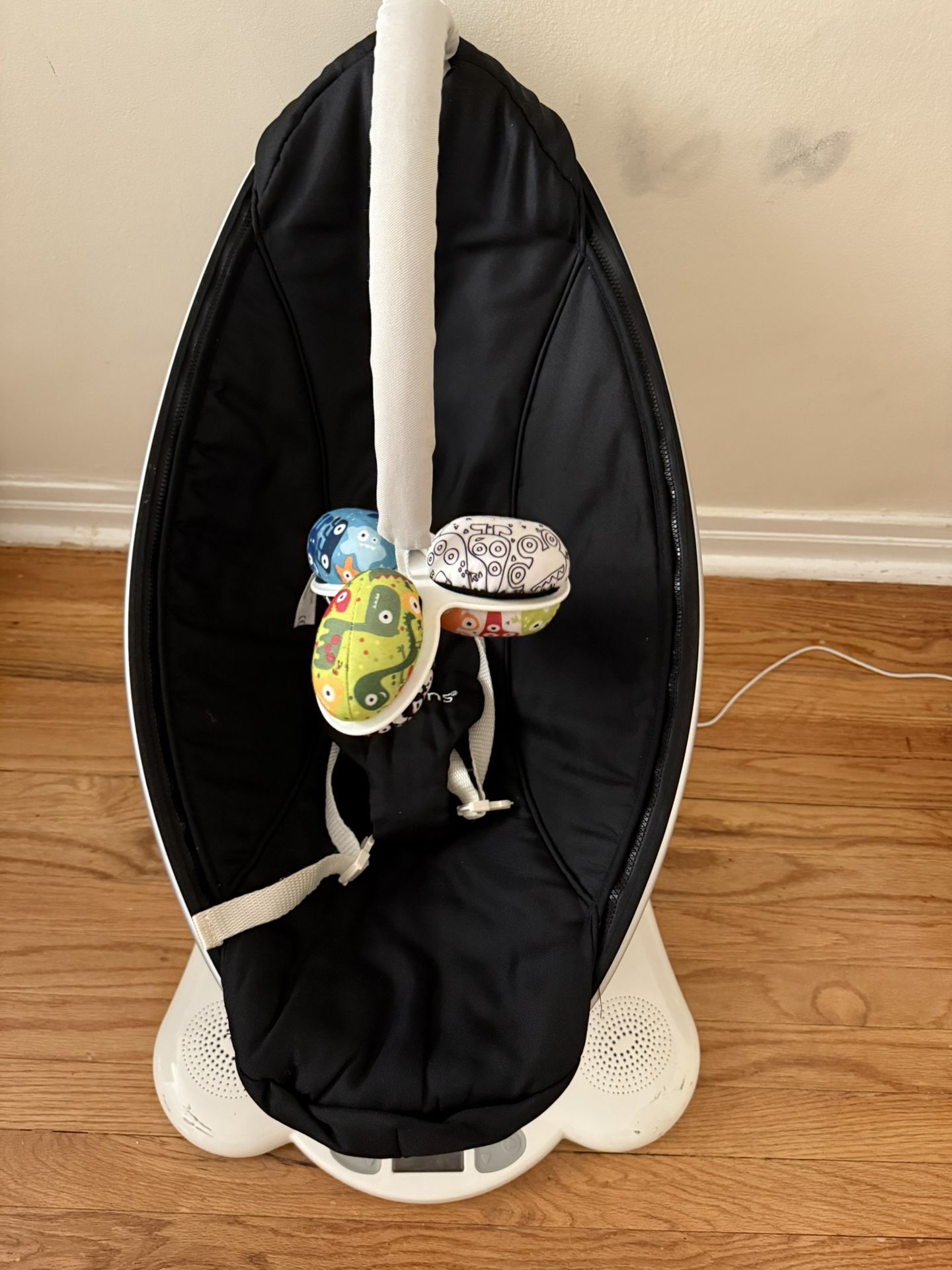 4Moms baby swing