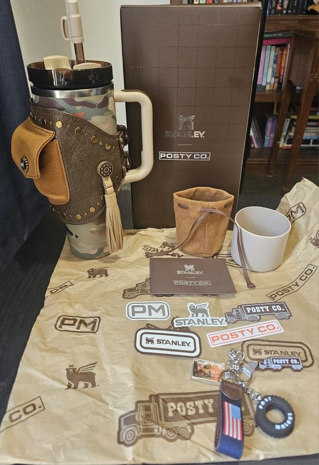 Open Box Limited Edition Stanley Post Malone Multicam Quencher 40 Oz With Pouch Belt And Accessories