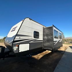 COLEMAN ULTRALIGHT LUXURY 