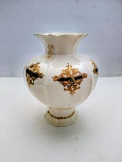 Vintage Lenox Catalan porcelain vase