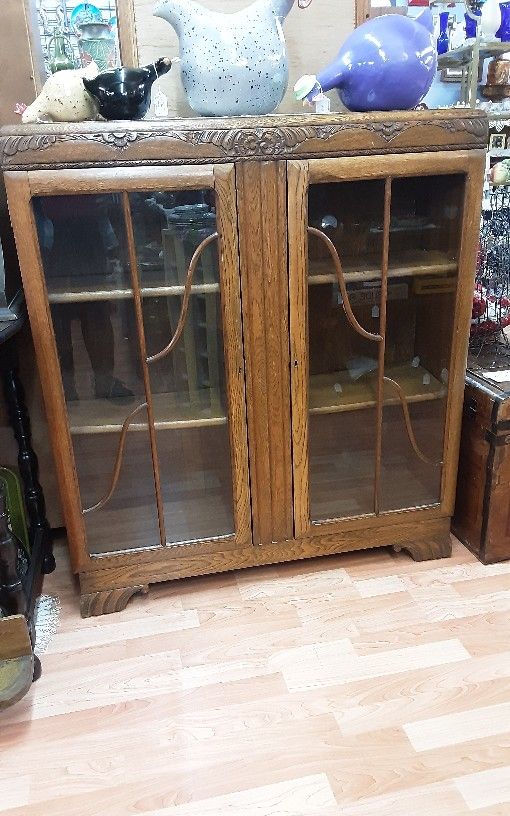 Vintage Art Deco Oak Display Case- Located In Shelton 