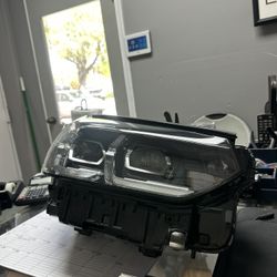 BMW X3 G01 LCI CHROME ORIGINAL OEM RIGHT PASSENGER LED HEADLIGHT 2022/2023/2024