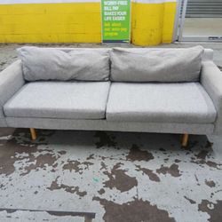 Couch With Delivery 