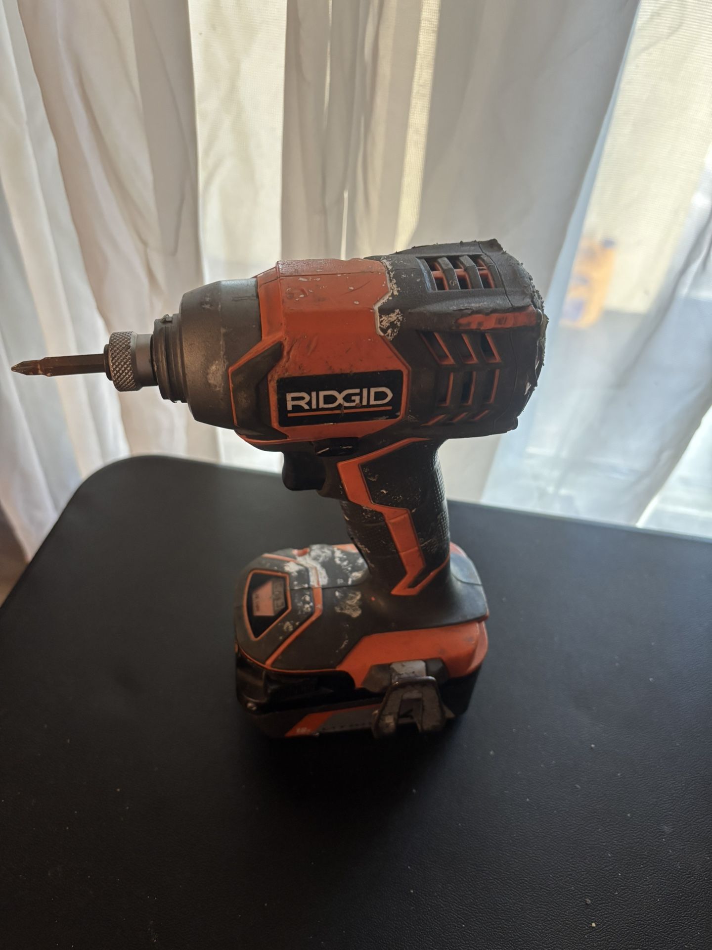 Ridgid R86034 Drill W/ battery 18v