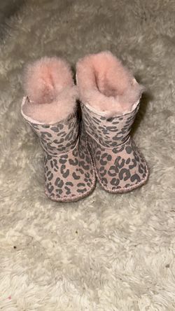 Baby Pink Cheetah Uggs