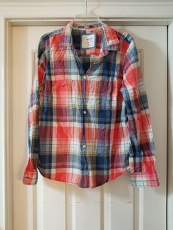 Sonoma Womens 100% Cotton Red White Blue Plaid The Everyday Shirt Size M