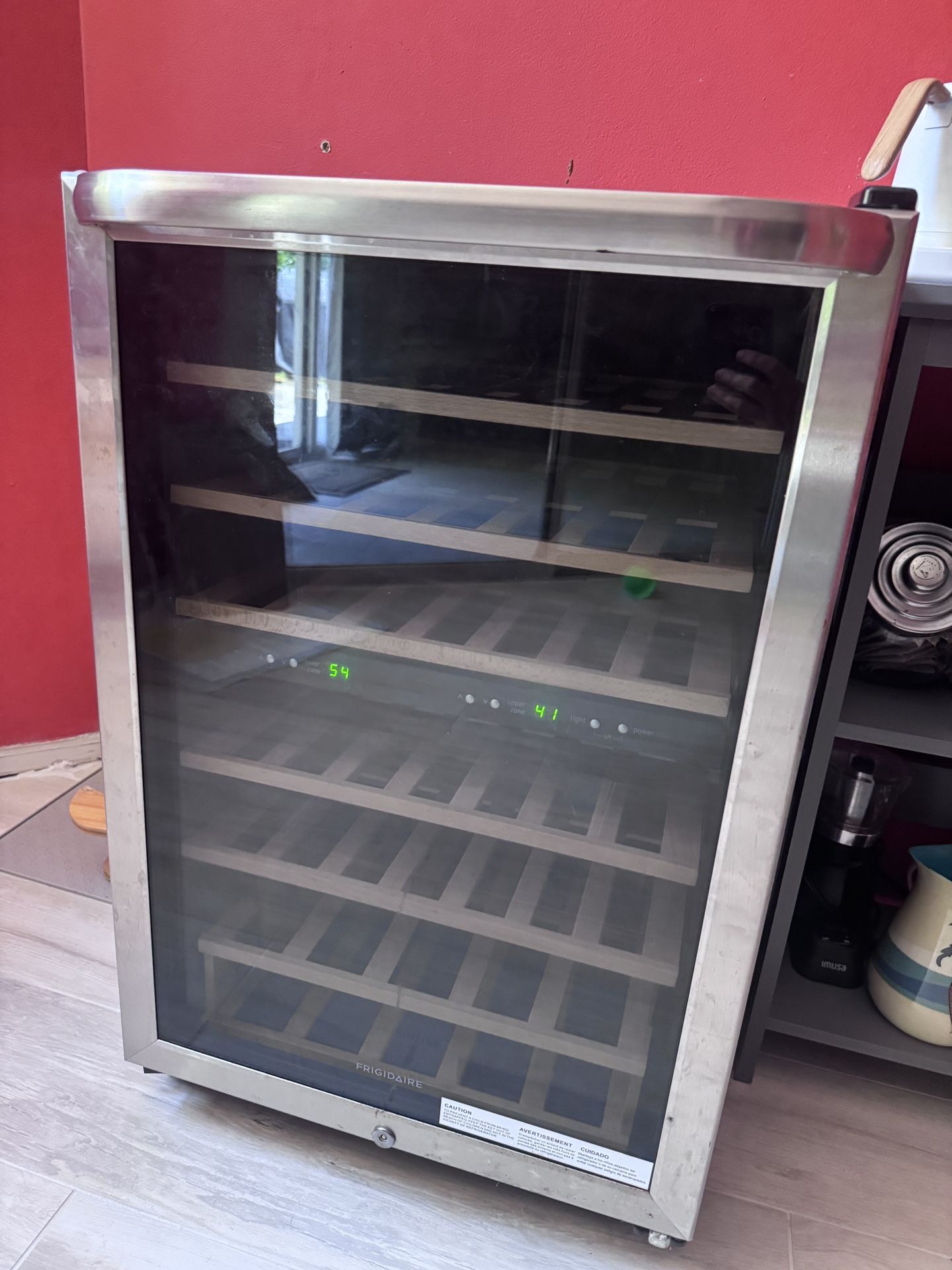 Frigidaire Wine Cooler
