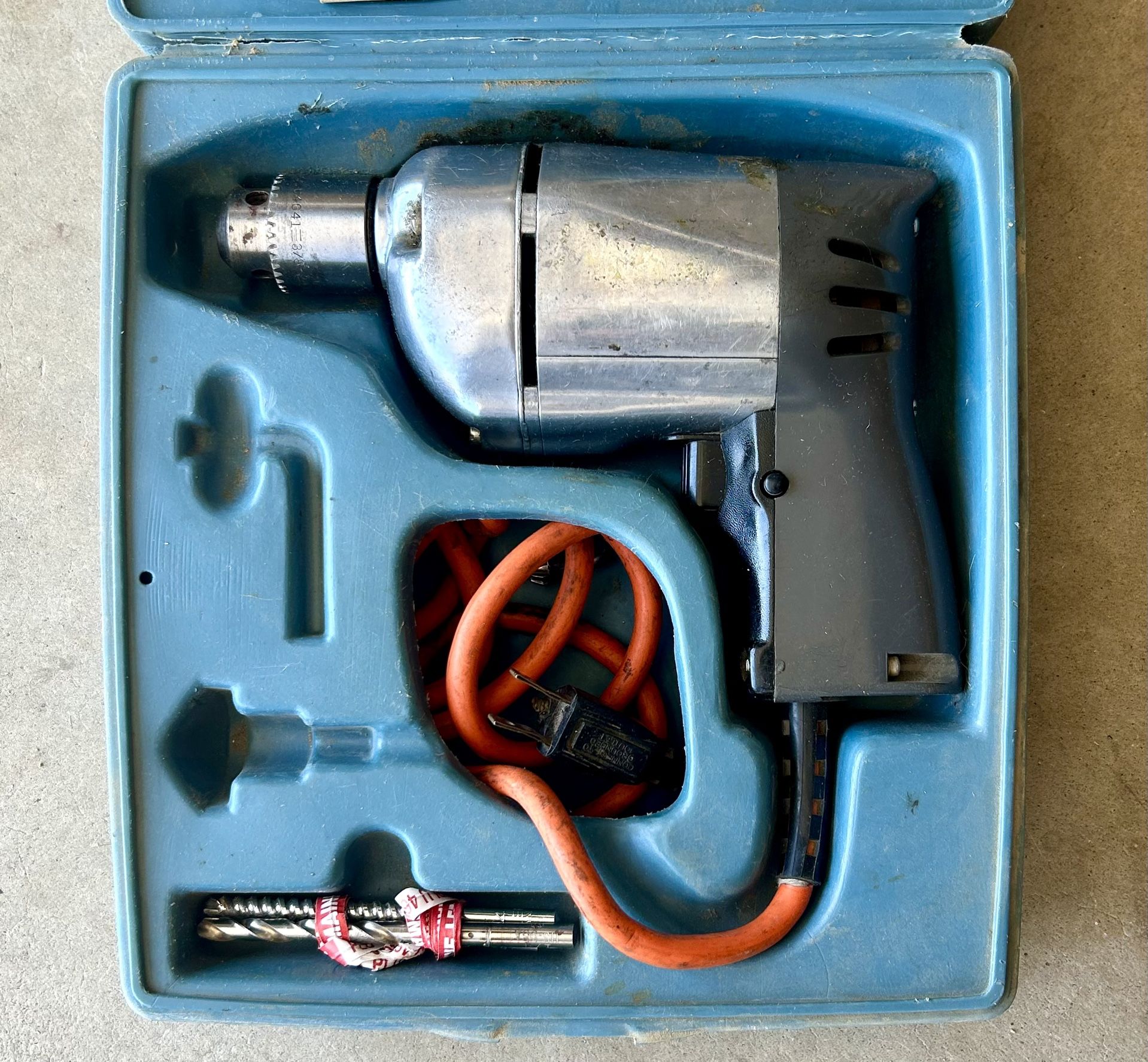 Vintage Black & Decker 3/8” Drill Model 7116 Tested Tap See More For All Info