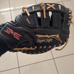 1st Baseman Glove