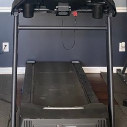 Upscale Treadmill 