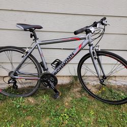 SCHWINN TOURIST BIKE 