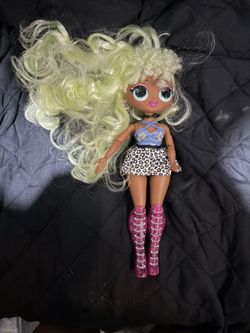 LOL SURPRIZE TWEENS DOLL-REDUCED!