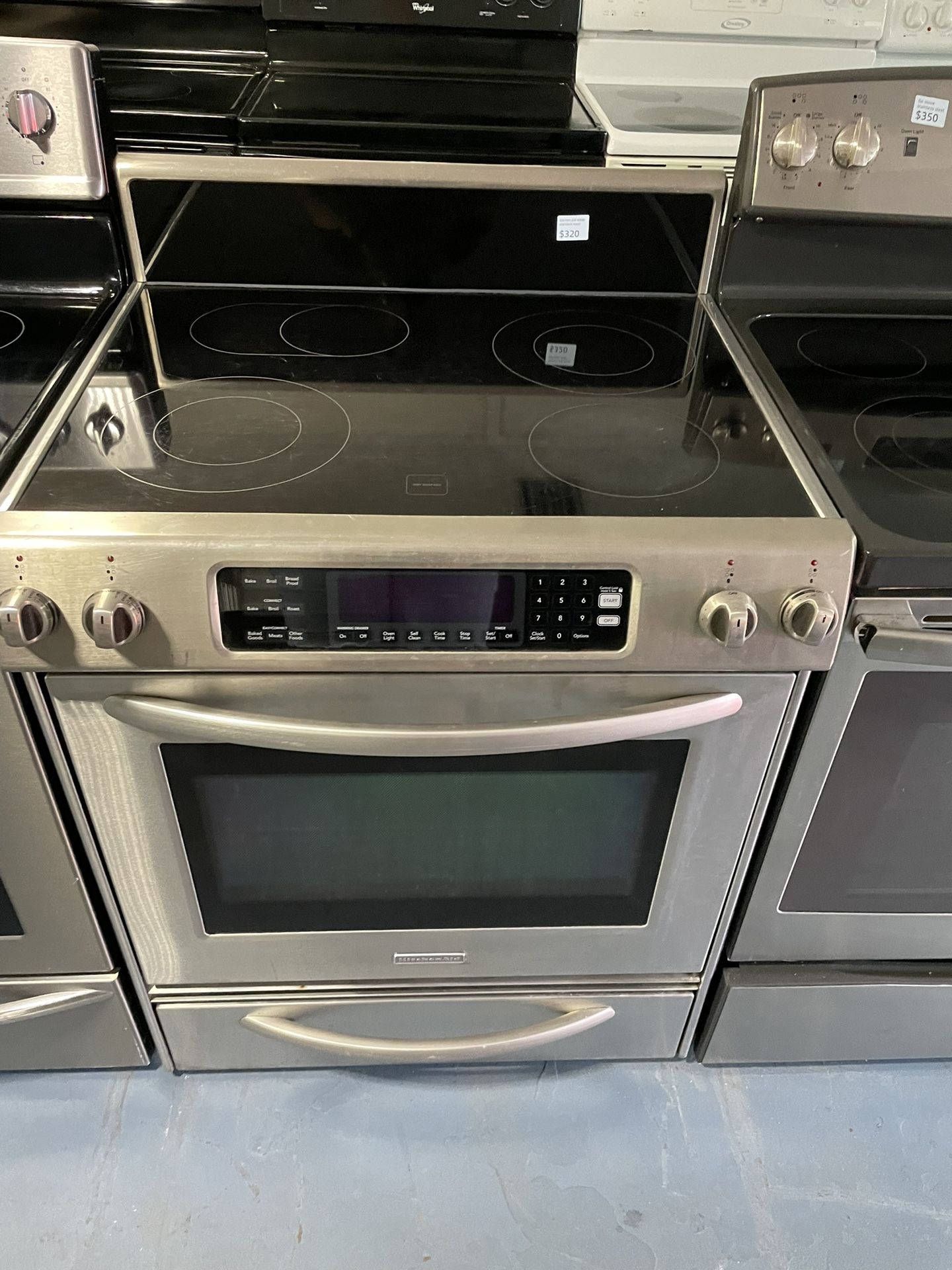 Kitchen Aid Stainless Steel / ๐Comes with 2 month warranty ๐LOCATED AT:๐๐ 5200 E 10TH AVENUE TAMPA FL 33619PHONE ๐ฒ 813~473~0570