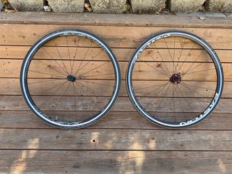 Easton RT 700cc wheels set