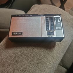 Vintage Am/FM Transistor 