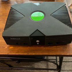 Xbox Original + Halo Combat Evolved (no Controller)